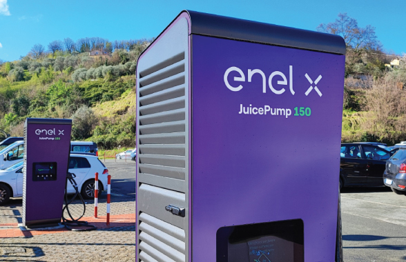 Infrastruttura di ricarica Enel X Way